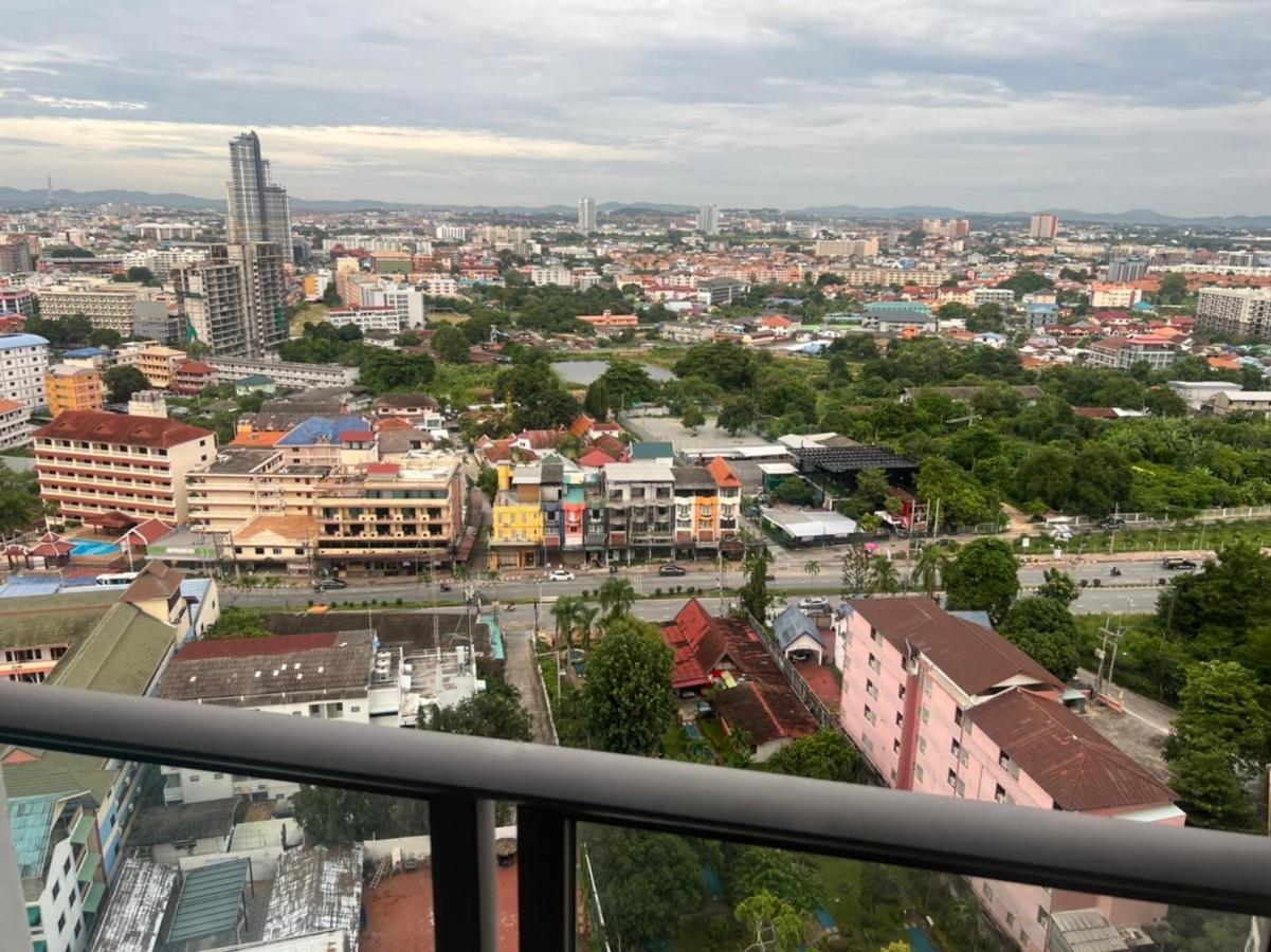 Unixx Condo Pattaya Near Walking Street المظهر الخارجي الصورة